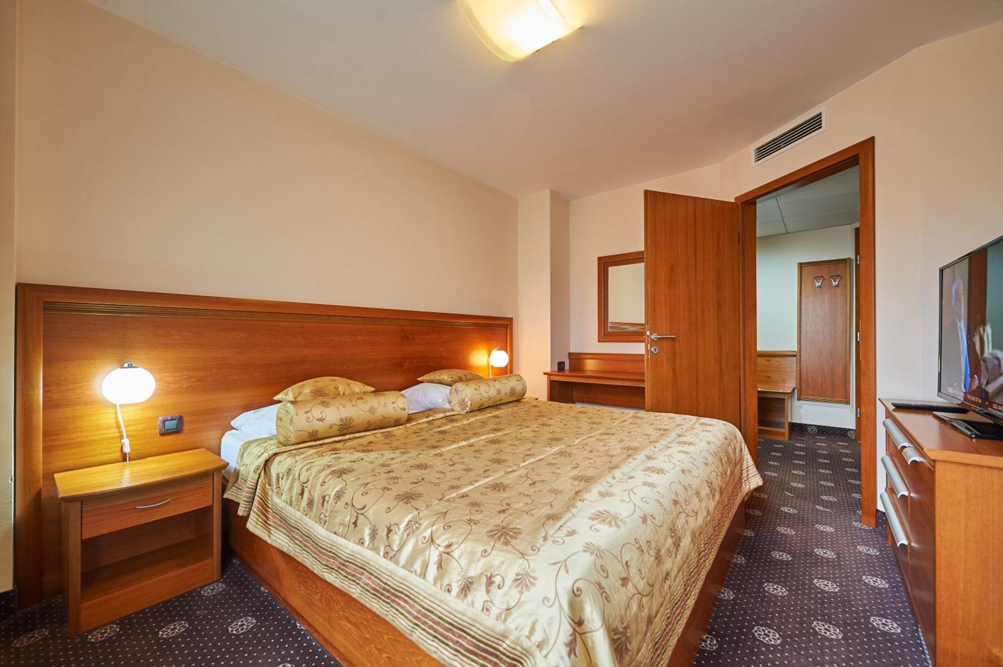 Hotel Korosica Sentjanz pri Dravogradu Exterior photo